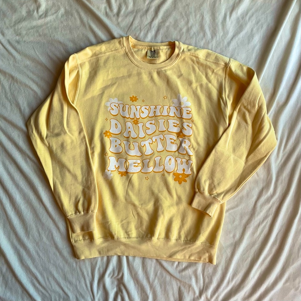 Sunshine Daisies Butter Mellow Pullover Sweater